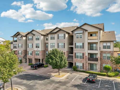 S Bed Las Brisas Apartment Homes 73